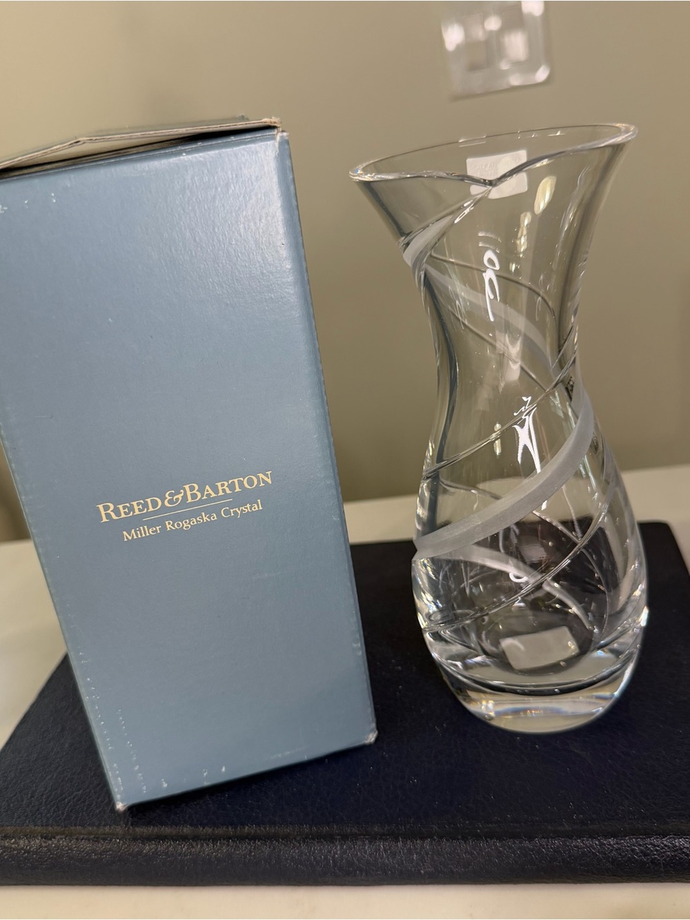 Reed & Barton Miller Rogaska Clear Crystal Bud Vase with Etched Spiral, new in b
